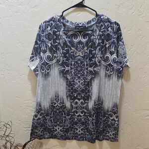 Stylish Black, Purple, and White Patterned Short Sleeve Top